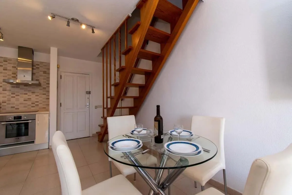 Tenerife Royal Gardens 19 - One Bed Front Line With Amazing Sea Views Playa de las Americas  0*, Playa de las Americas (Tenerife)